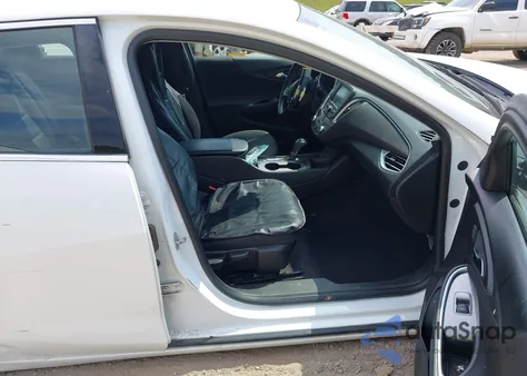 2017 Chevrolet Malibu Ls z USA, uszkodzony, nr VIN 1G1ZB5ST0HF216762